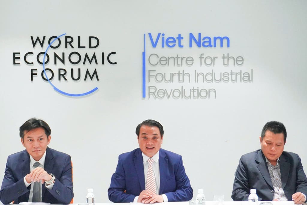 HCMC C4IR cùng Tổng Lãnh sự Anh thúc đẩy hợp tác trong các lĩnh vực chuyển đổi số, đào tạo nhân lực và xây dựng Trung tâm Tài chính quốc tế