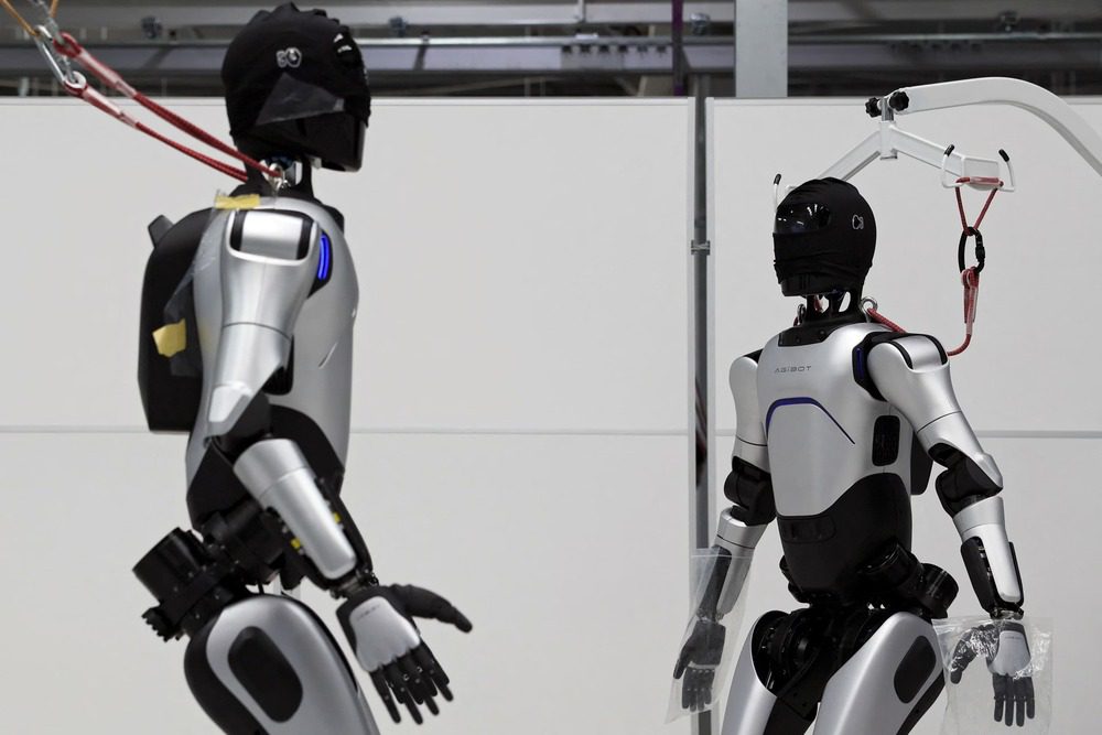Robot hình người: Cuộc cách mạng mới và những điều chúng ta cần biết