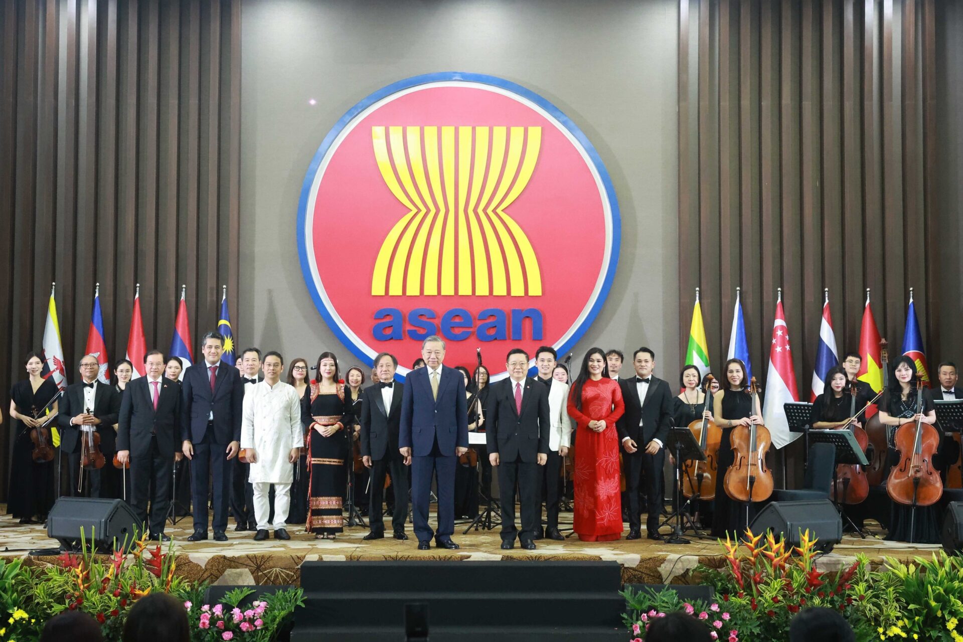 30 năm Việt Nam gia nhập ASEAN: Nỗ lực vì một khối chung đoàn kết, vững mạnh, tự cường