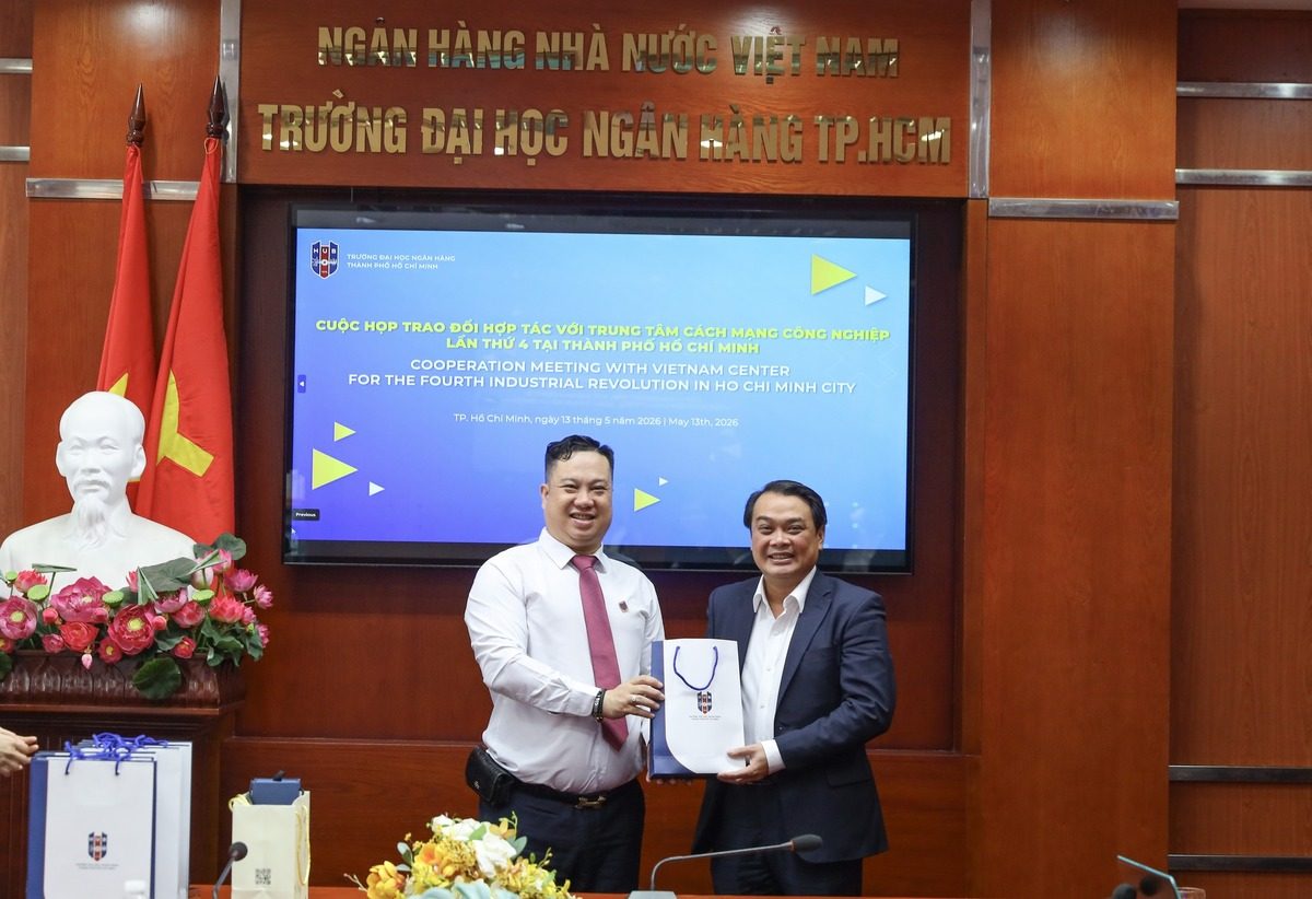 PGS.TS. Nguyễn Đức Trung và 
