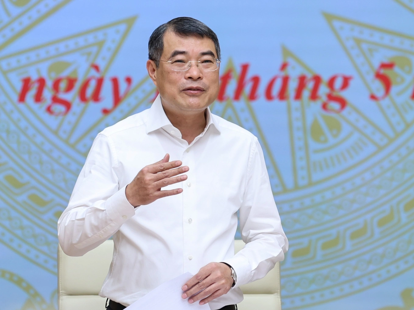 Thủ tướng Lê Minh Hưng chủ trì họp ban Chỉ đạo của Chính phủ về phát triển khoa học công nghệ, đổi mới sáng tạo, chuyển đổi số và Đề án 06, chiều 11/5. Ảnh: Nhật Bắc/VnExpress