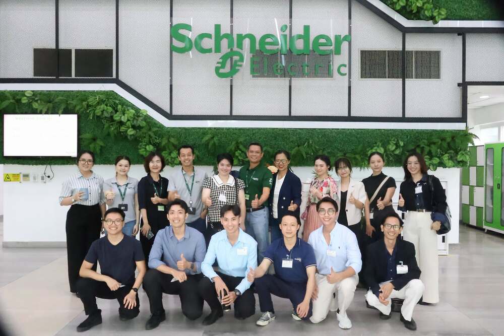 Schneider Electric 14 6